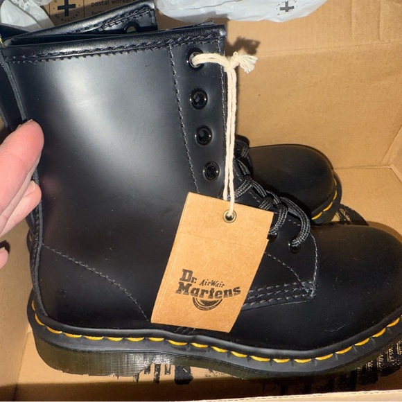 Dr. Martens Shoes - NWT-Dr. Martens Air Wair/Doc Marten boots /black combat boots/lace up/vintage/
